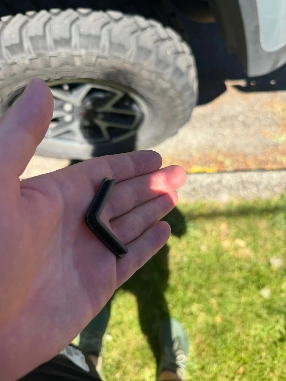 Jeep Gladiator 2024 Jeep Gladiator - Mystery 2"x2" Plastic Right Angle Piece IMG_1580