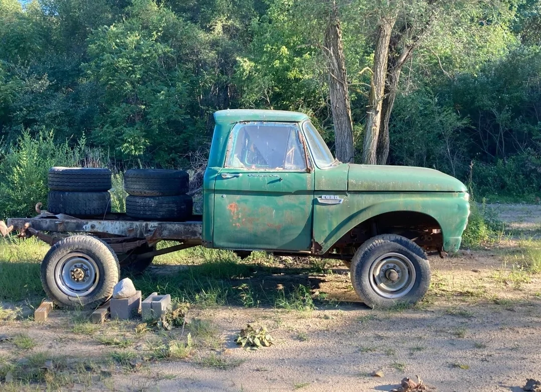 Jeep Gladiator Post up your old trucks - all makes and models Screenshot_20220901-153652_Facebook