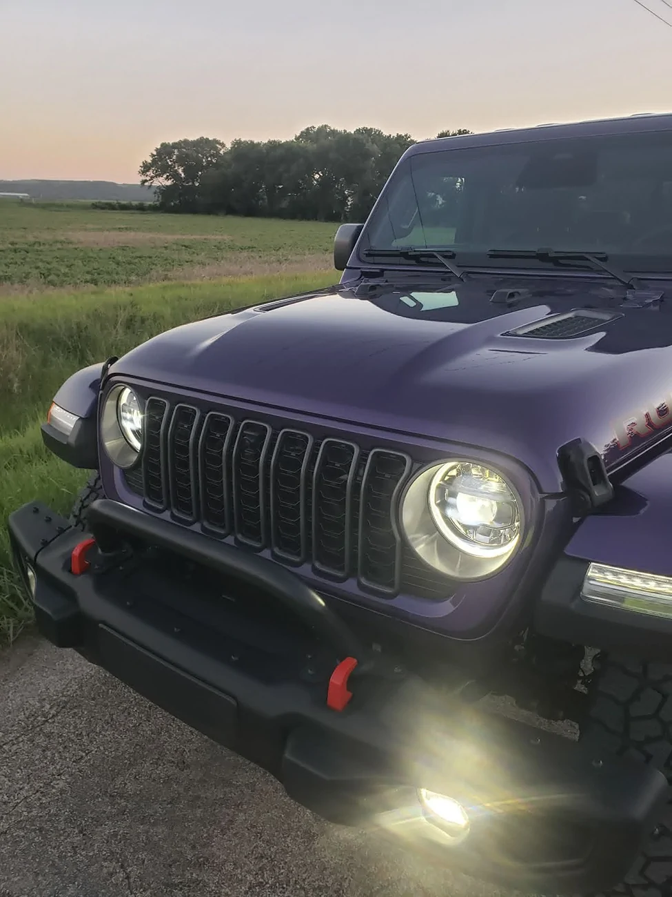 Jeep Gladiator JT Gladiator Club Threads: Colors & Editions 06-17-2026 Smucker Hood