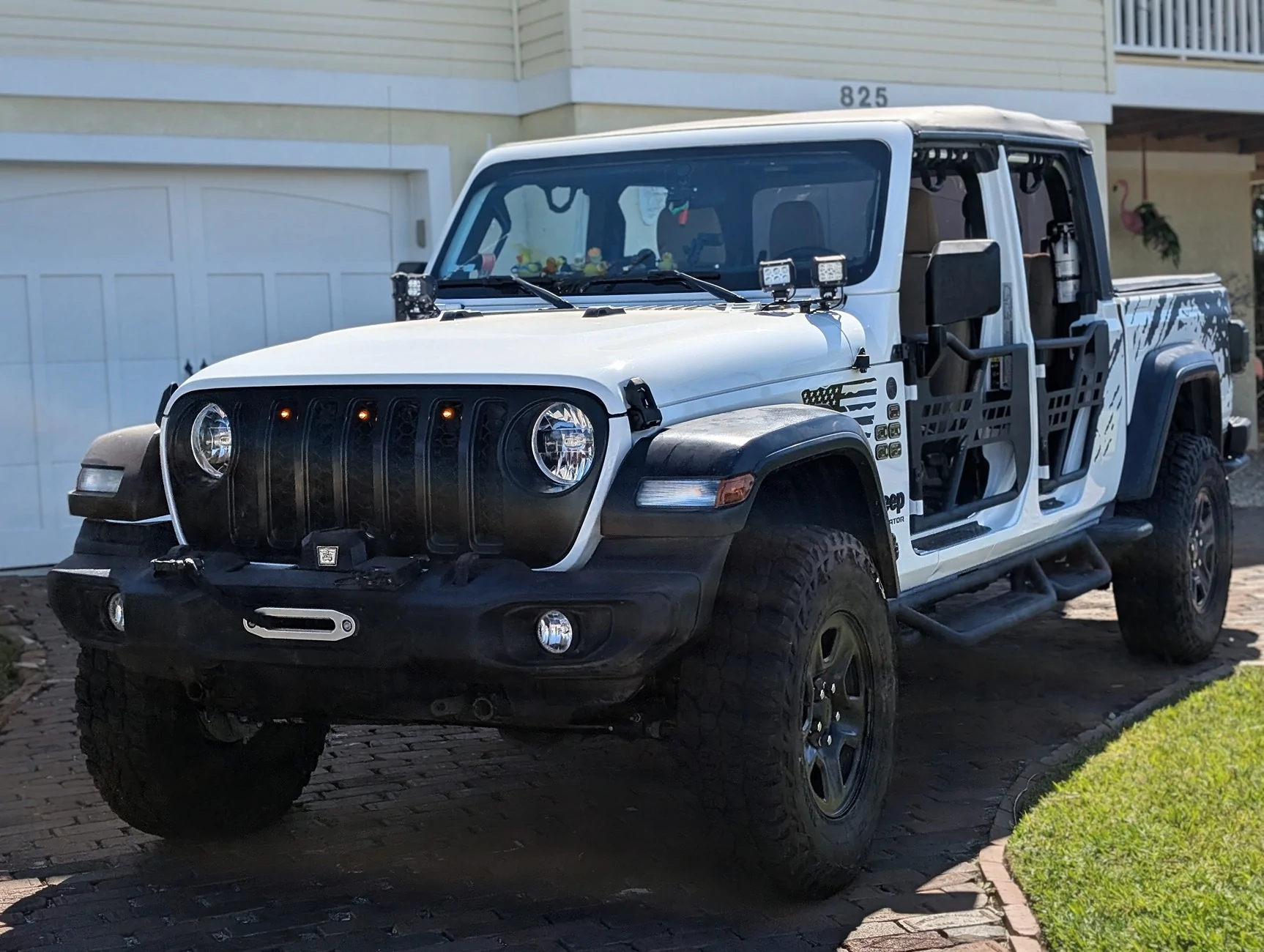 Jeep Gladiator Anyone out there with a 2" Mopar Lift on 35" or 37" Pizza Cutters? PXL_20260225_180951822.MP~2