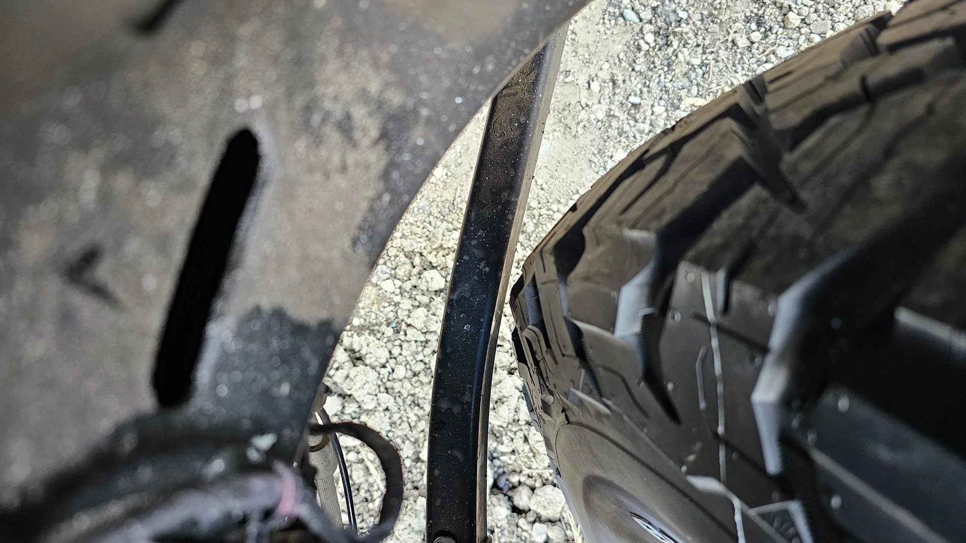 Jeep Gladiator Eliminating rub on 2" lifted Mojave w/ 37s? 1000022842