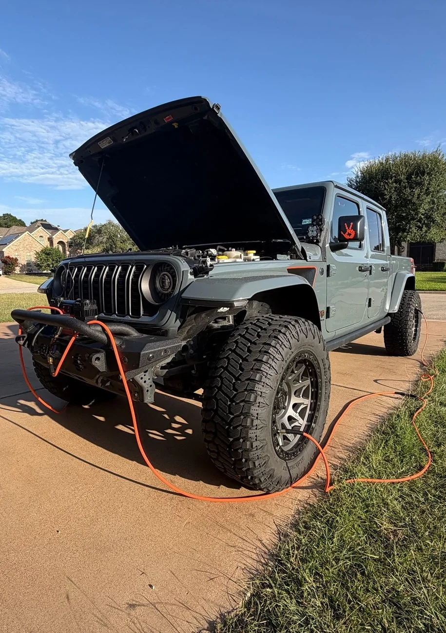 Jeep Gladiator My 1st Jeep! 2024 Gladiator Nighthawk 4 Tire Inflation_Deflation System_n