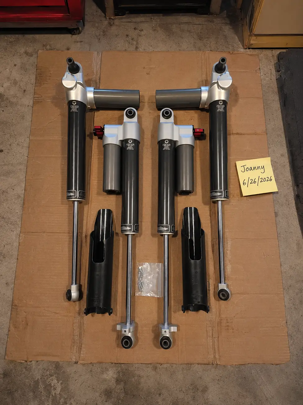Jeep Gladiator Falcon SP2 3.3 Fast Adjust Piggyback Shocks 2-3" Lift  $900 shoocks