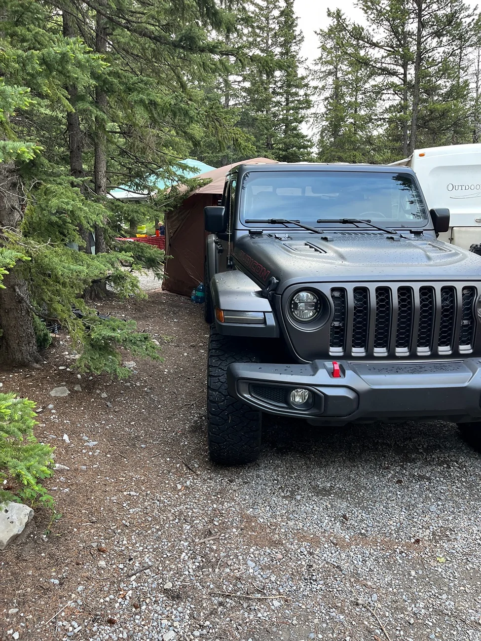 Jeep Gladiator 6 year old on the 4th IMG_6195