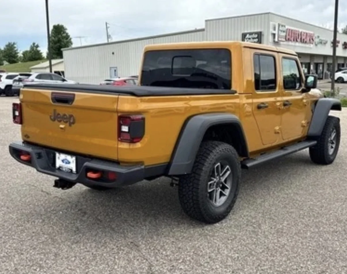 Jeep Gladiator Goldilocks Gladiator JT Club IMG_9071