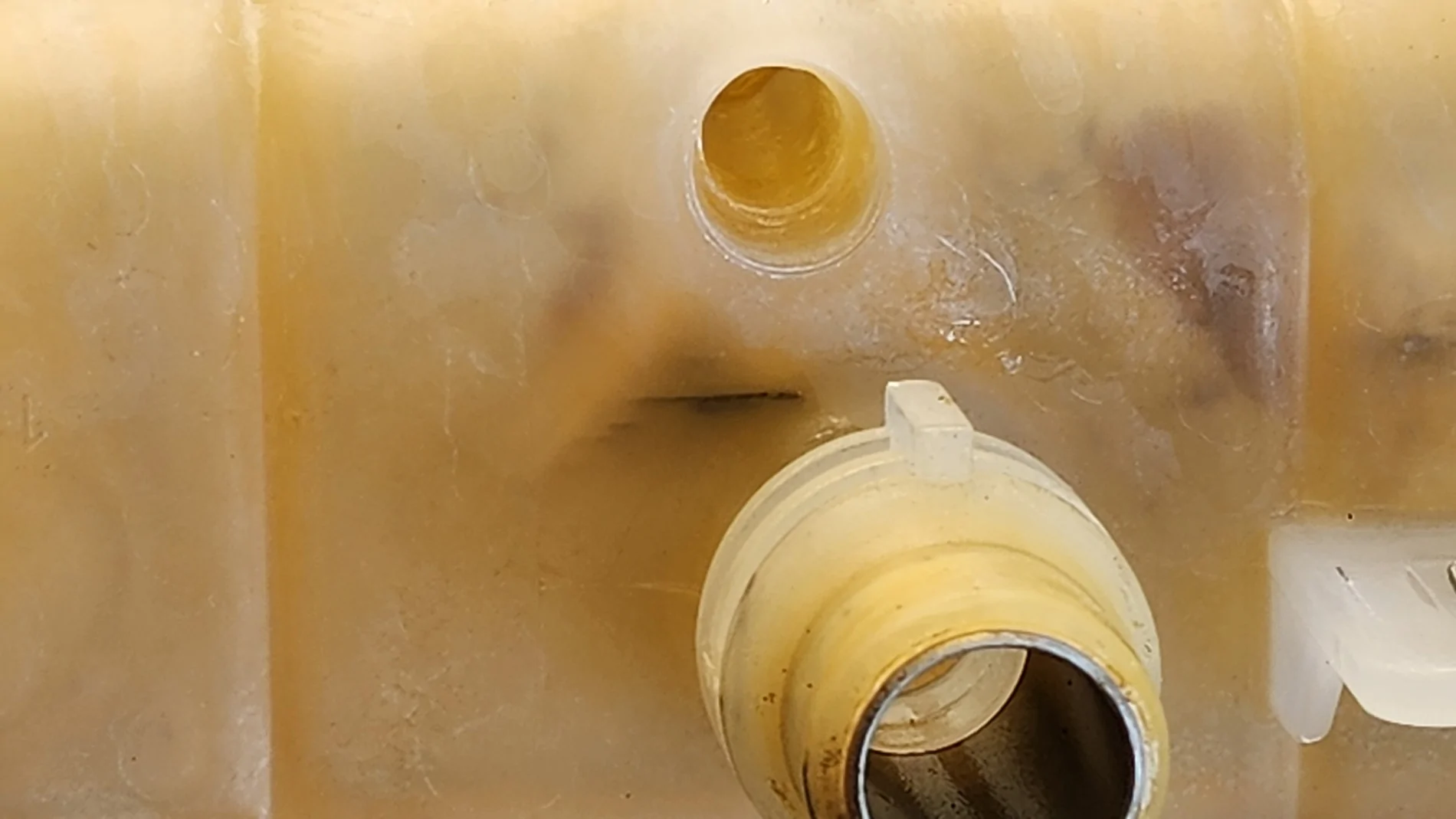 Jeep Gladiator Running Hotter and Losing Coolant 20260613_075454
