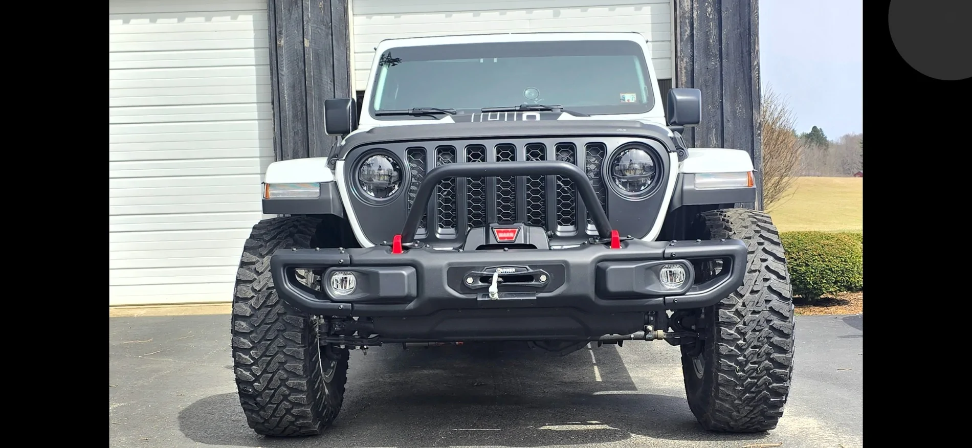 Jeep Gladiator 2023 Gladiator Rubicon Farout Edition Screenshot_20260630_125139_Gallery