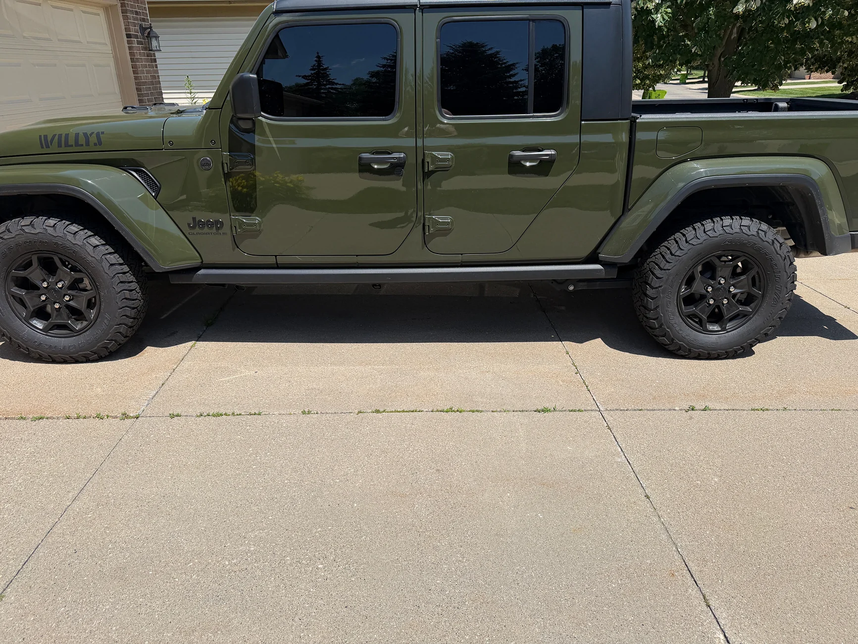 Jeep Gladiator 37” BFG KO3 Load C IMG_1698