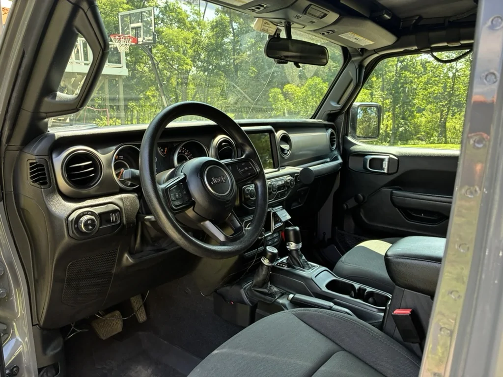 Jeep Gladiator 2023 Jeep Gladiator Sport $32K OBO - 17,625 Miles, 3.5 inch lift, 35 in tires, winch, more 3A5CA3B4-22A2-4664-B573-89FFFF7A4670_1_105_c