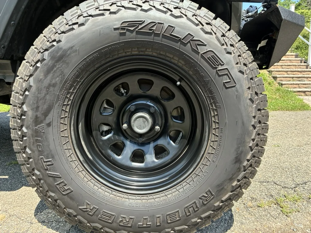 Jeep Gladiator 2023 Jeep Gladiator Sport $32K OBO - 17,625 Miles, 3.5 inch lift, 35 in tires, winch, more 8B981D1A-E0E5-4318-B694-4E218470E1EA_1_105_c