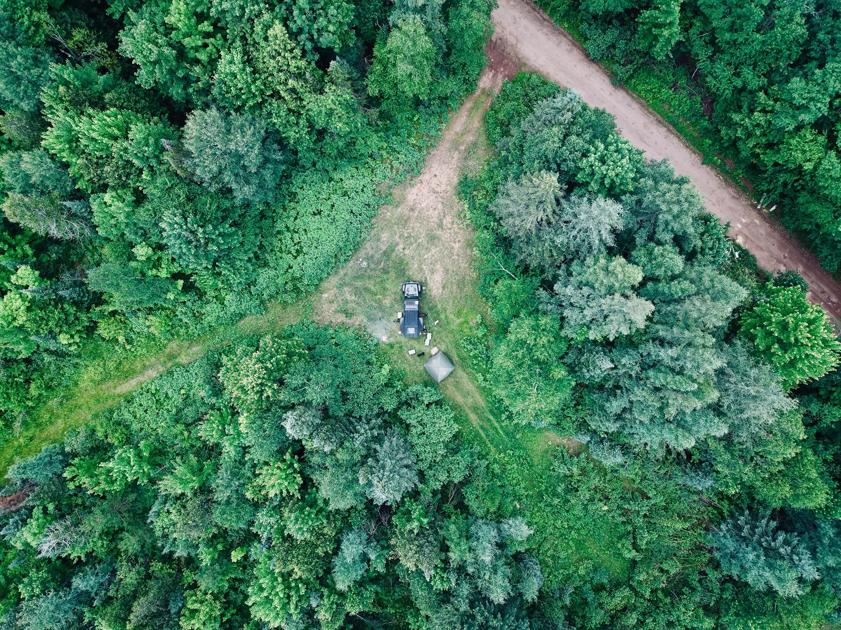 Jeep Gladiator Clover - Rubicon Built for Weekend Adventures and Daily Driver dji_fly_20260703_203316_0017_1783129305227_photo