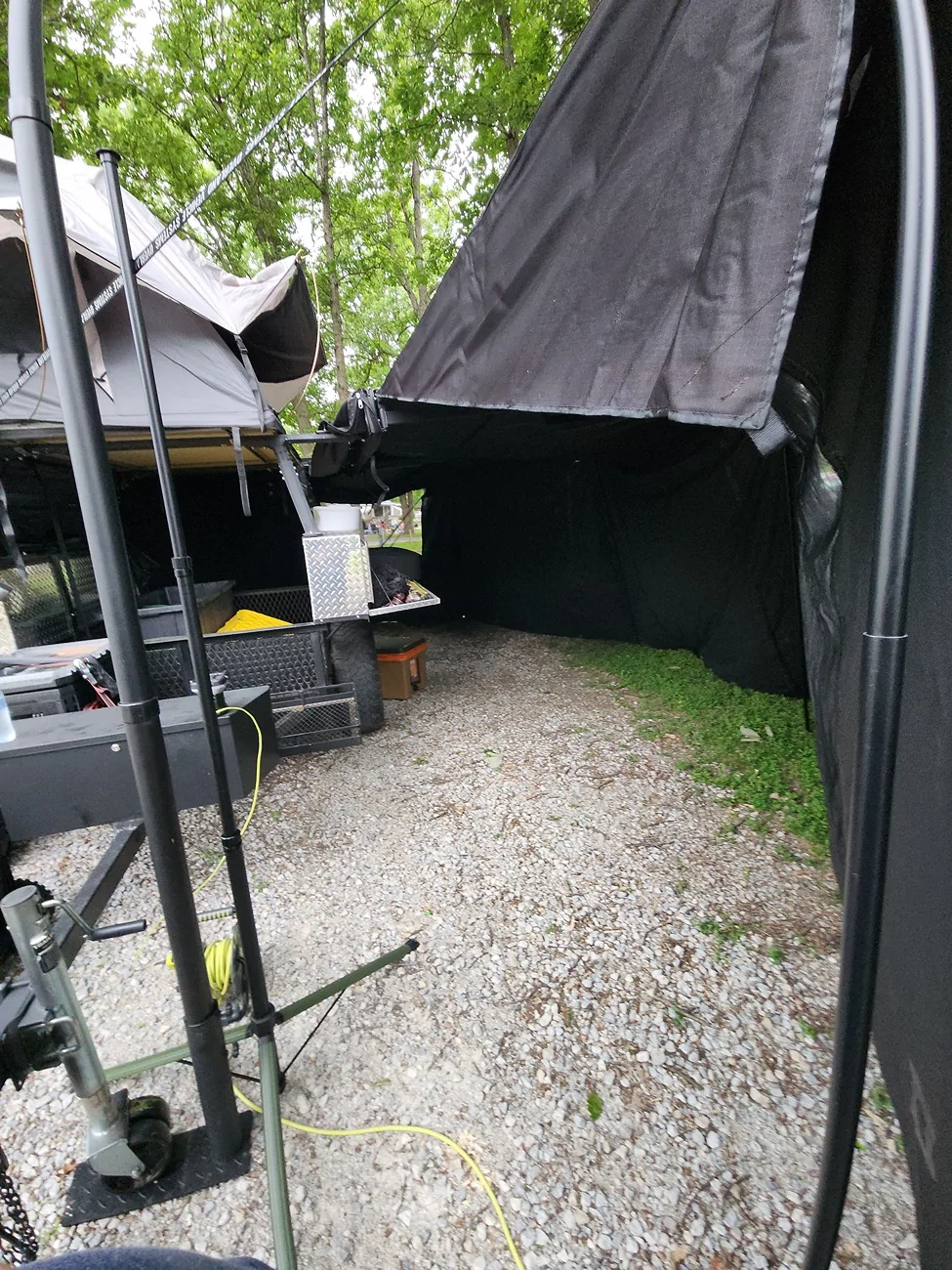 Jeep Gladiator Tent Trailer for weekend adventures d82333a8-196c-4870-8e36-706b38e5f9ff