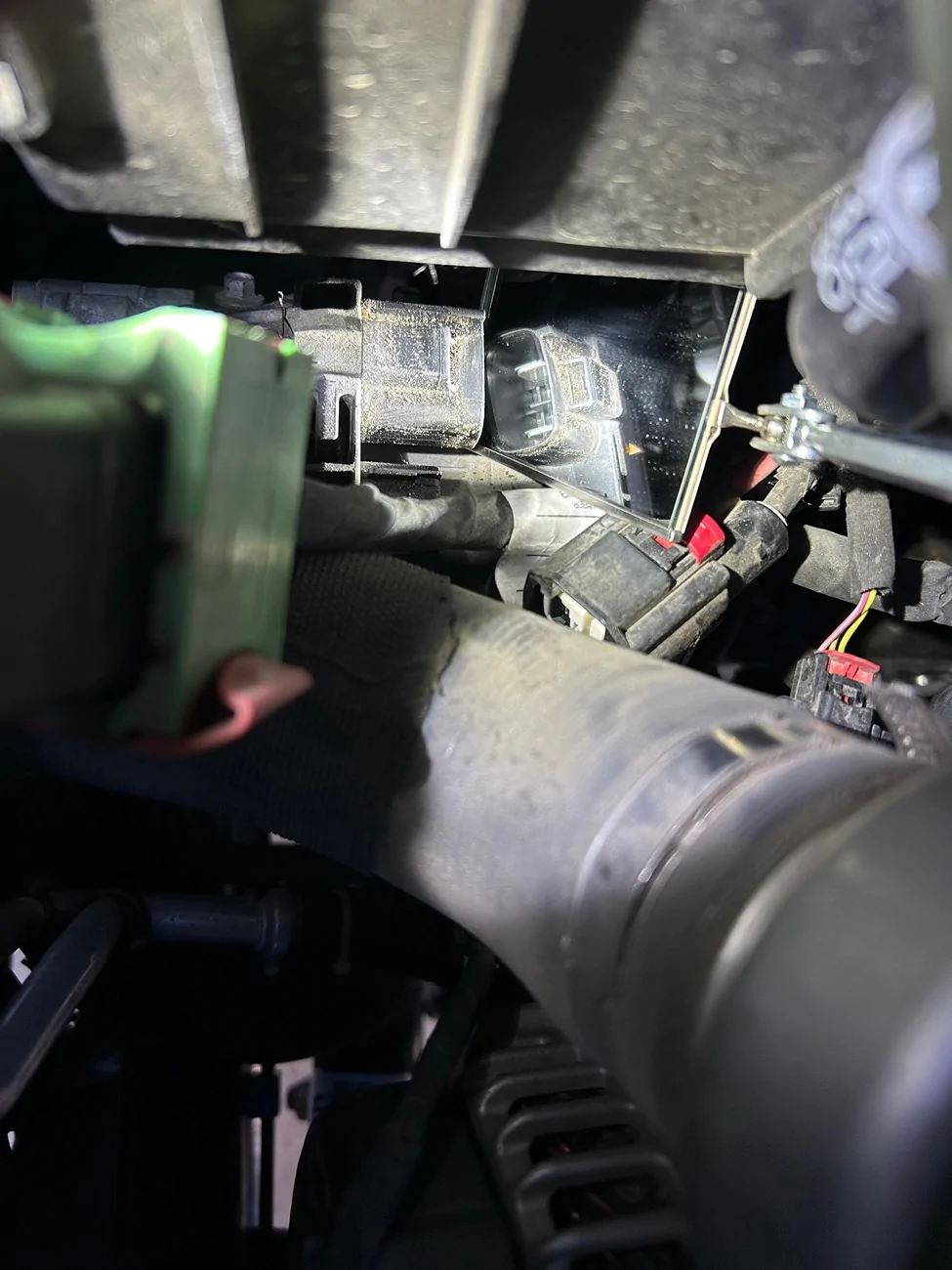 Jeep Gladiator Recall: 1M+ Jeep Wrangler and Gladiator Fire Risk (June 9, 2026) IMG_0576