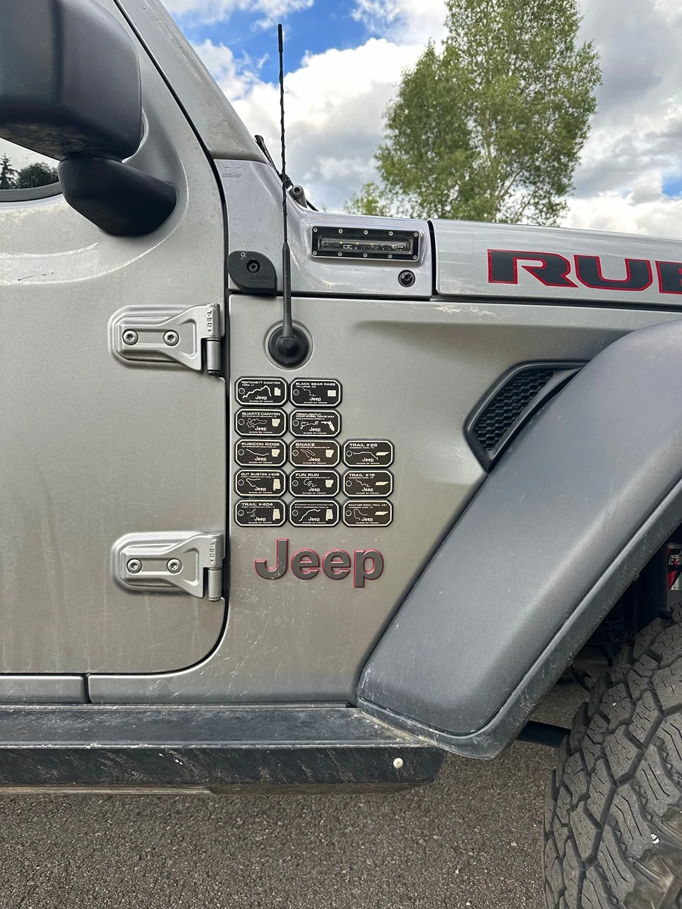 Jeep Gladiator Looking for ditch lighting illumination ideas… IMG_0042