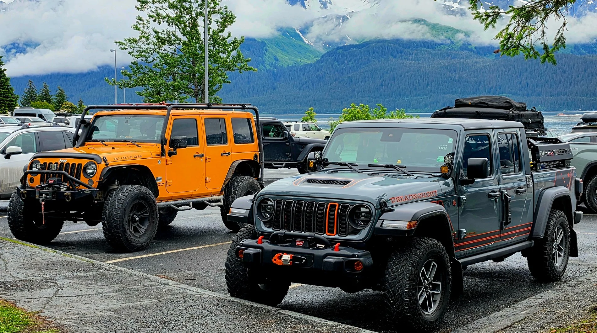 Jeep Gladiator Jeeps Parking Next To Jeeps 20260708_144624[1]