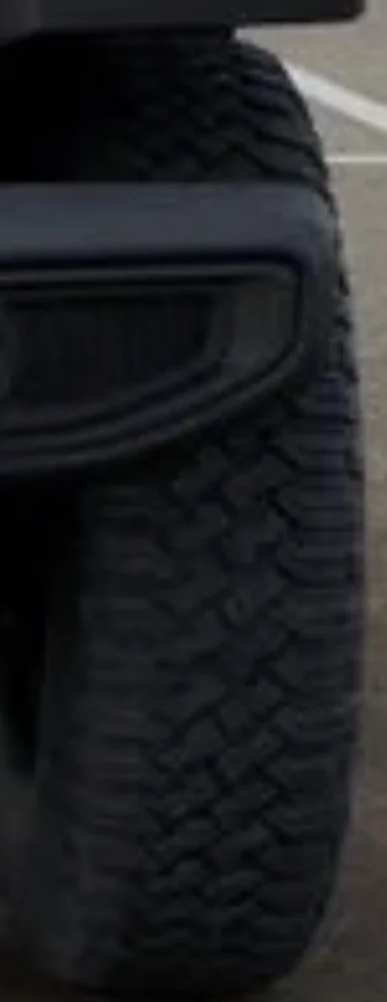 Jeep Gladiator 5x Goodyear Wrangler MT/R LT285/70R17C — 2,100 Miles — $850 IMG_1728