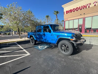 Jeep Gladiator Considering going 255/80R17 New Tires