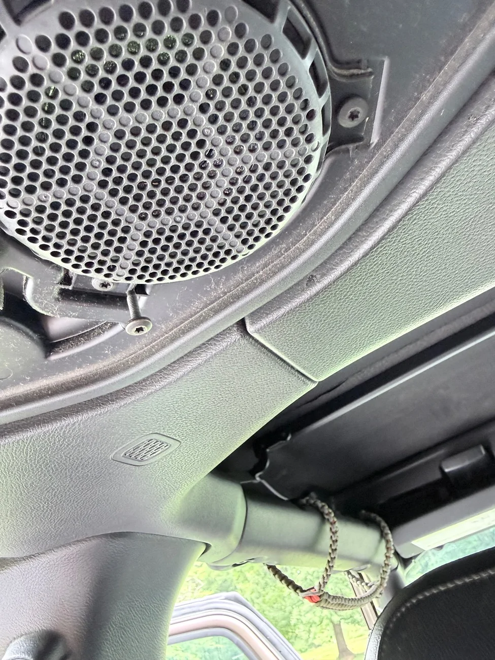 Jeep Gladiator Had a noise in my sound bar IMG_2396