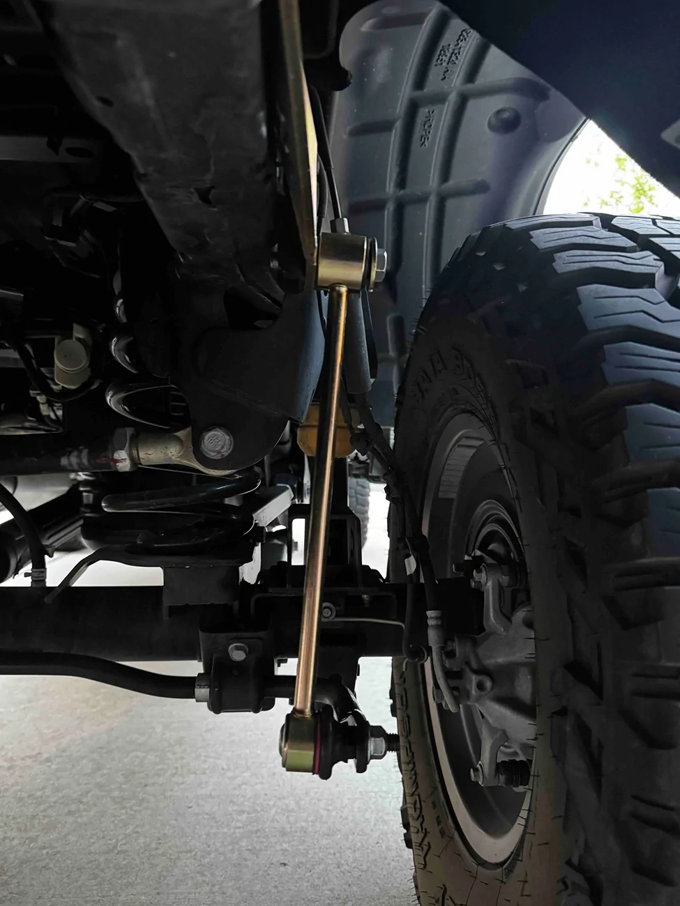 Jeep Gladiator Metalcloak Rear End Links Canted when using Sway Bar Reinforcement Bracket IMG_5824