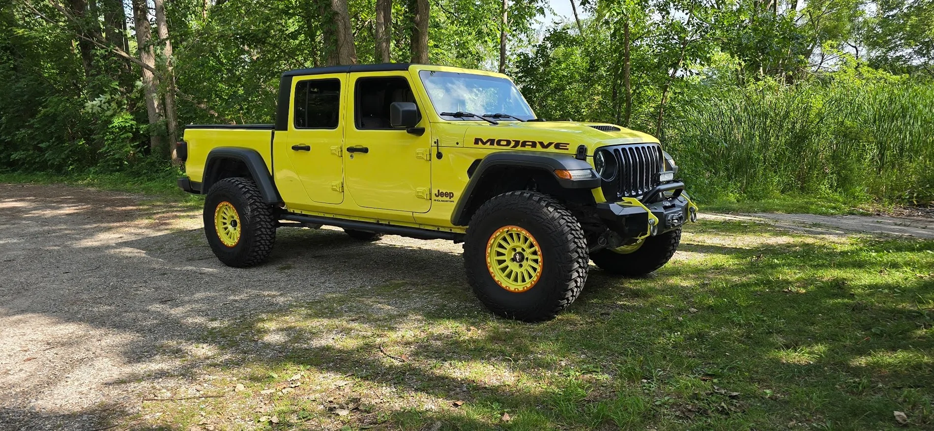 Jeep Gladiator Don't call it a build - 23 Mojave 20260709_170137