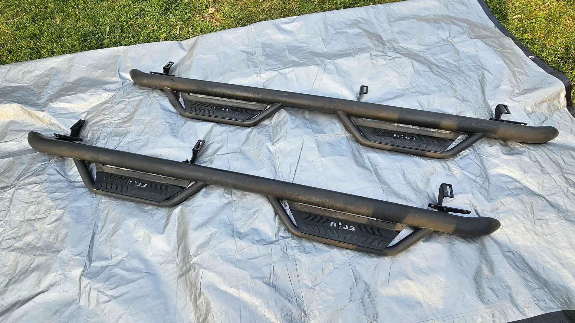 Jeep Gladiator N-Fab - 2-Step Nerf Bars 20260621_191422