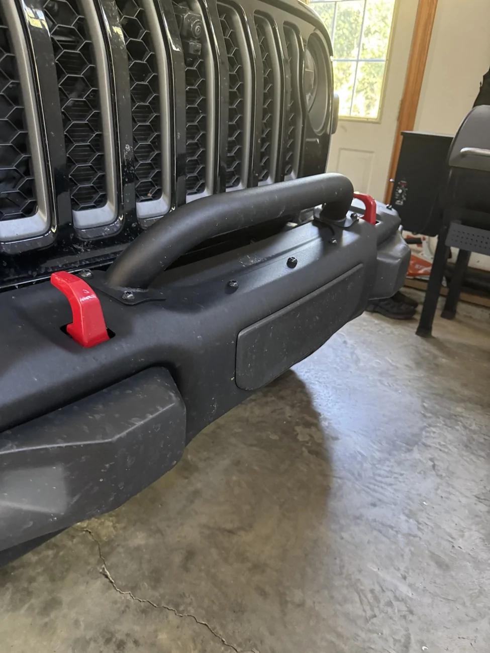 Jeep Gladiator Mopar Winch Guard 64f2a4ce-330f-4e35-a4b4-464c877a7593