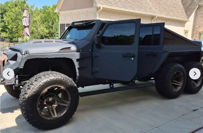 Jeep Gladiator Found another Apocalypse 6x6 build...and it's at a local dealer! 1784328591945-a9