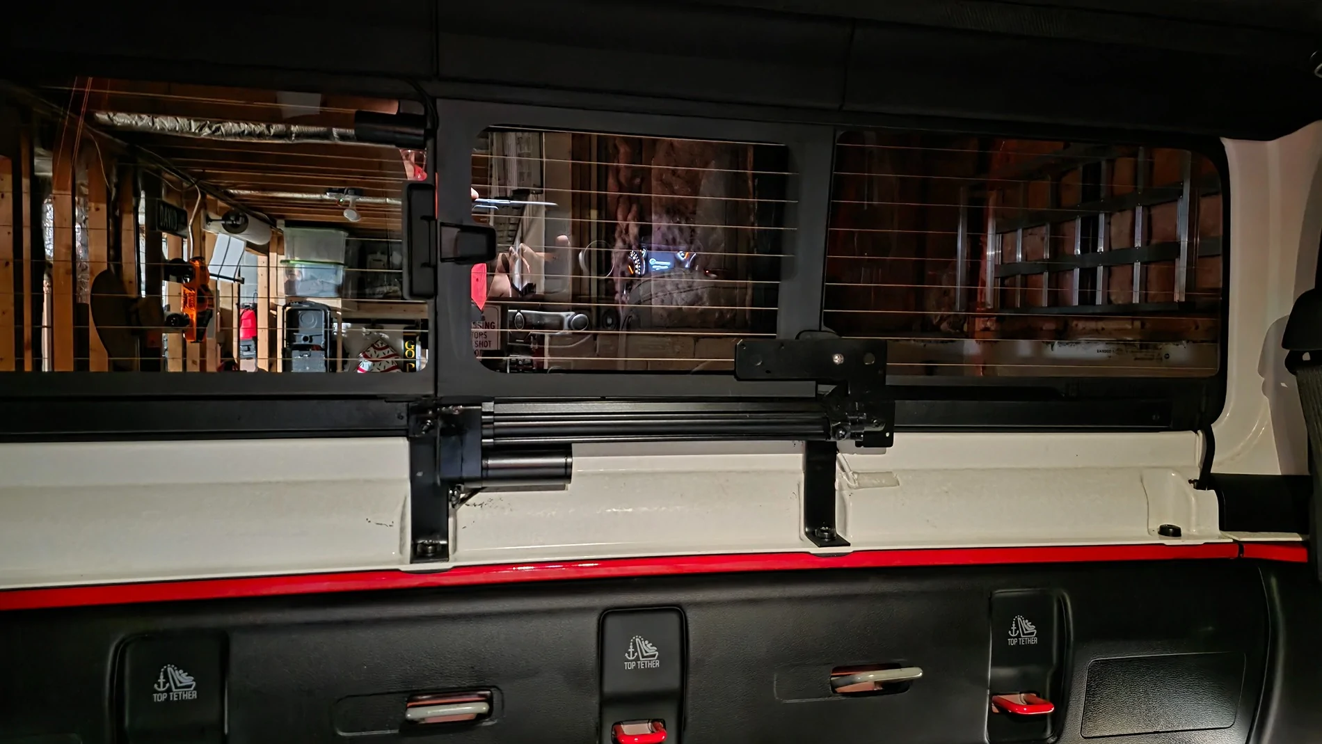 Jeep Gladiator Power Sliding Rear Window - It's possible! 20260716_204206