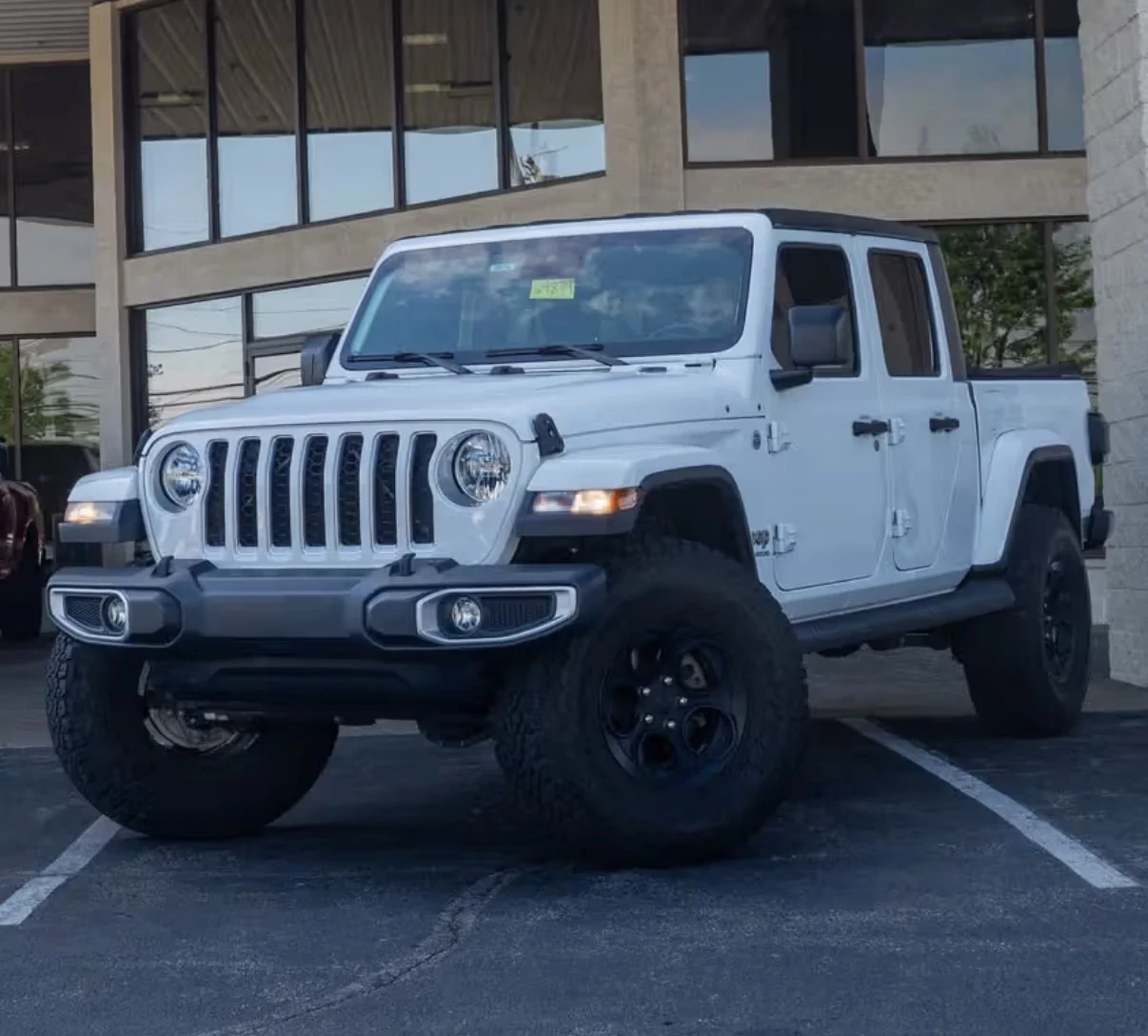 Jeep Gladiator Gladiators on Mopar 2" Lift Kit IMG_9461