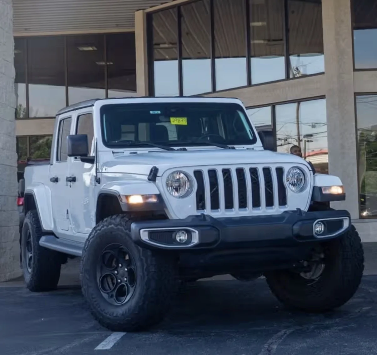 Jeep Gladiator BRIGHT WHITE Gladiator JT Club IMG_9454