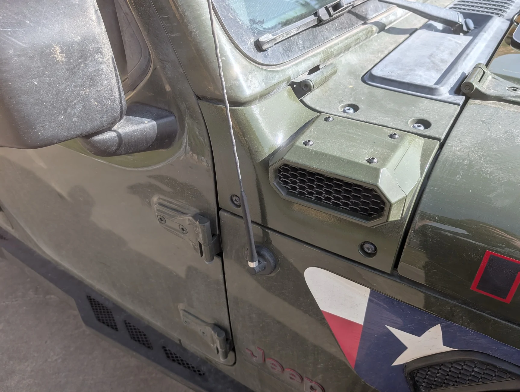 Jeep Gladiator 22 JTR build in TX 1000005152