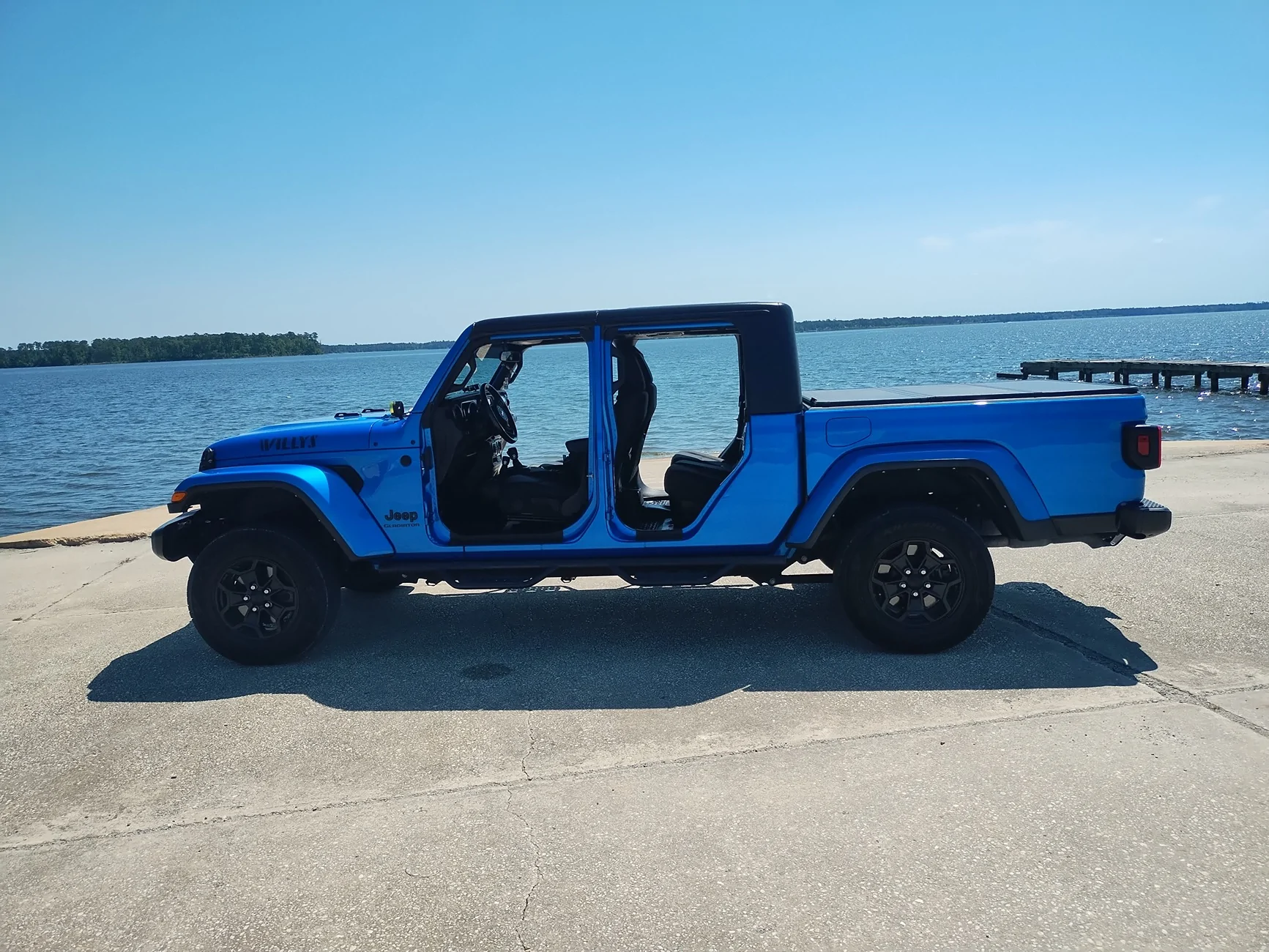 Jeep Gladiator HYDRO BLUE PEARL Gladiator JT Club 1000000346