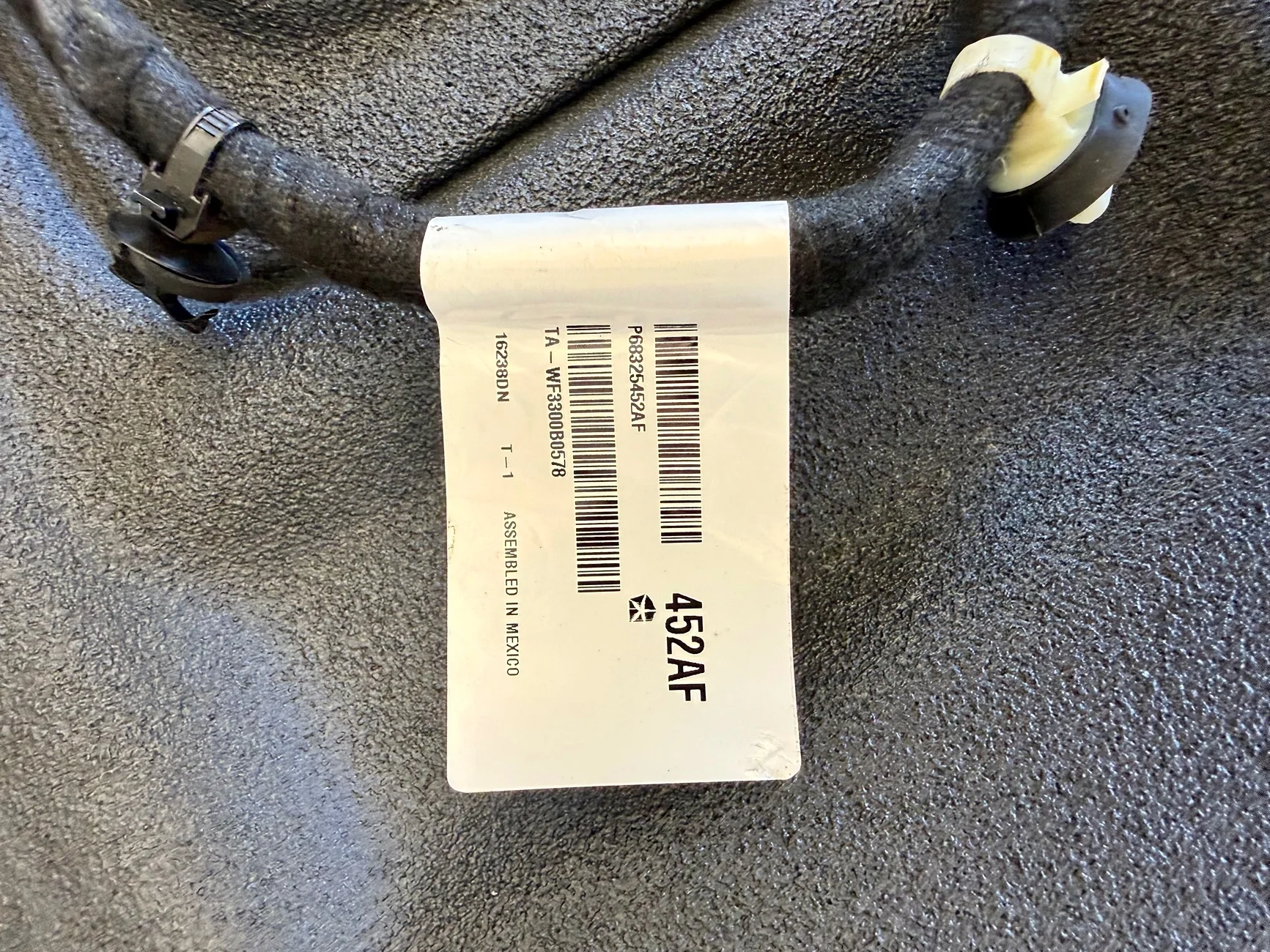 Jeep Gladiator Passenger Mirror motor not working IMG_2724