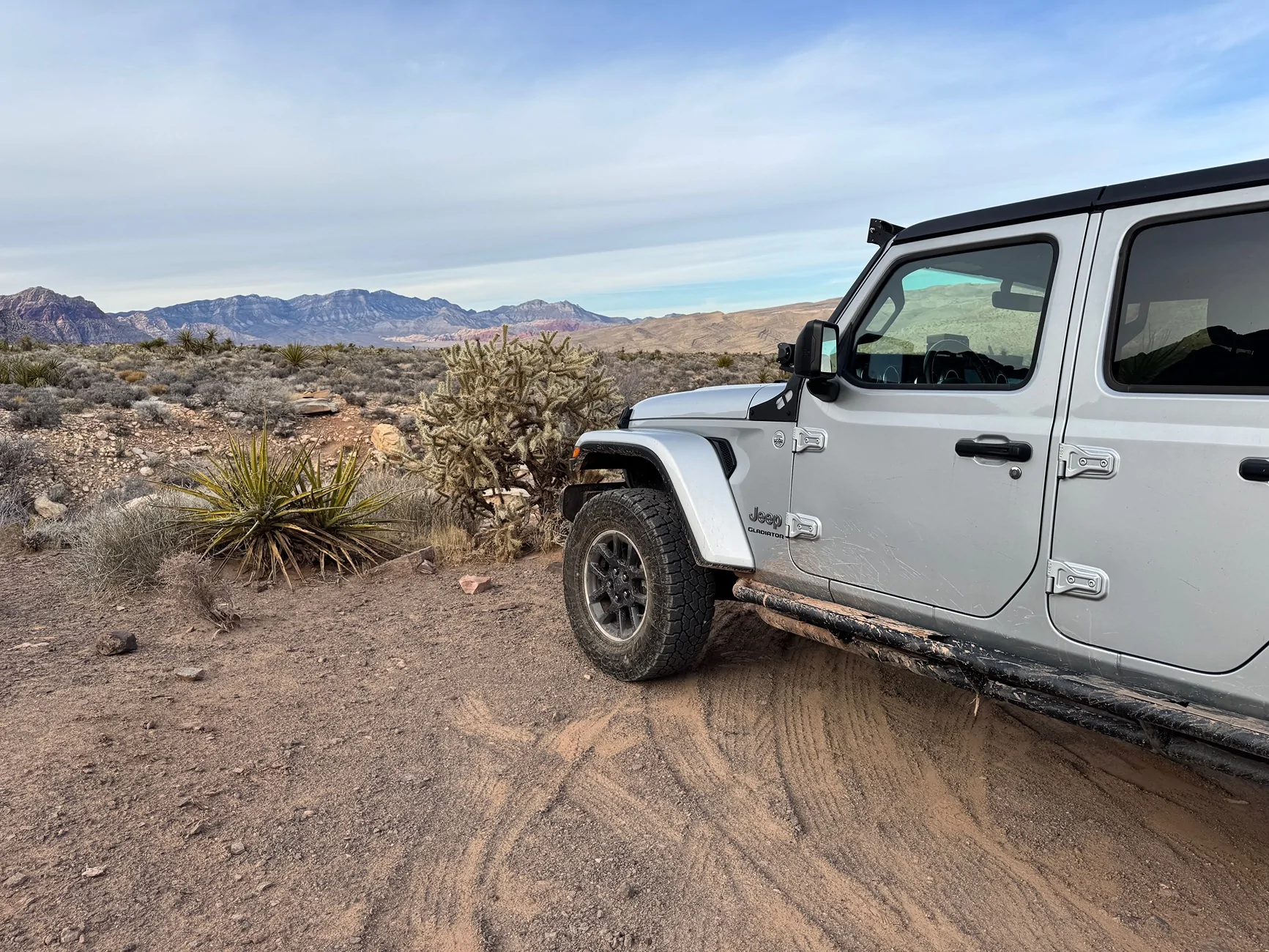 Jeep Gladiator Hooke Road Gladiator Running Boards-Side Steps-Rock Sliders for 2020-2026 Jeep Gladiator JT IMG_5554