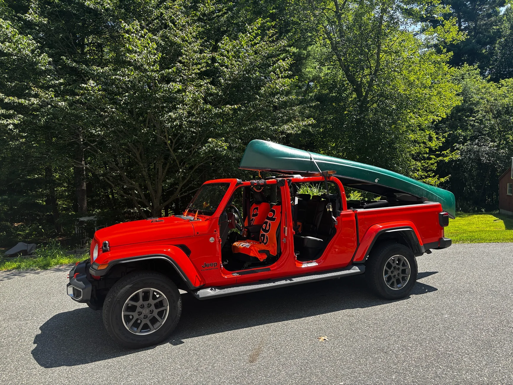 Jeep Gladiator The love is gone Jeep Canoe 2026