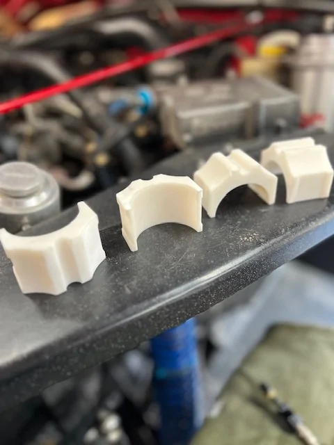 Jeep Gladiator 3D Printed Steps (PETG - Carbon Fiber) resi mount 1