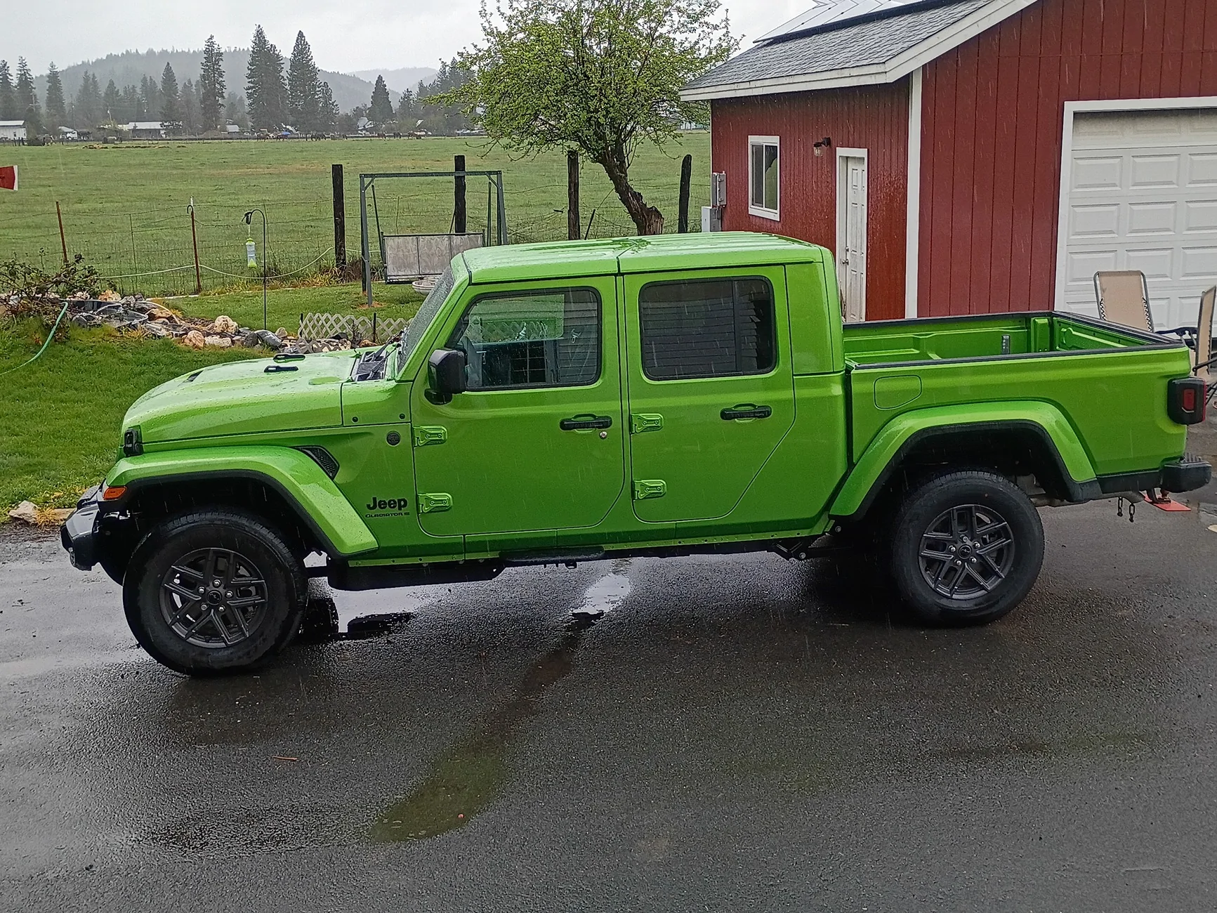 Jeep Gladiator Compliments Compliments Compliments IMG_20260401_170928306_HDR