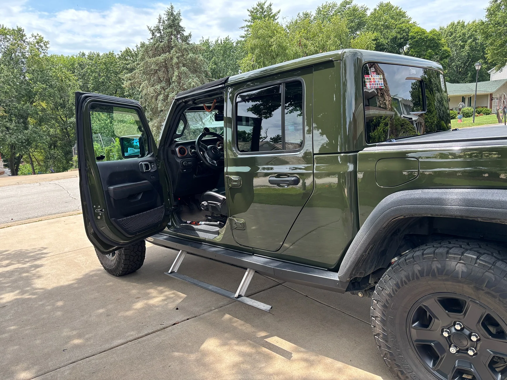 Jeep Gladiator What's the most "worth it" upgrade you've made to your Gladiator? IMG_3352