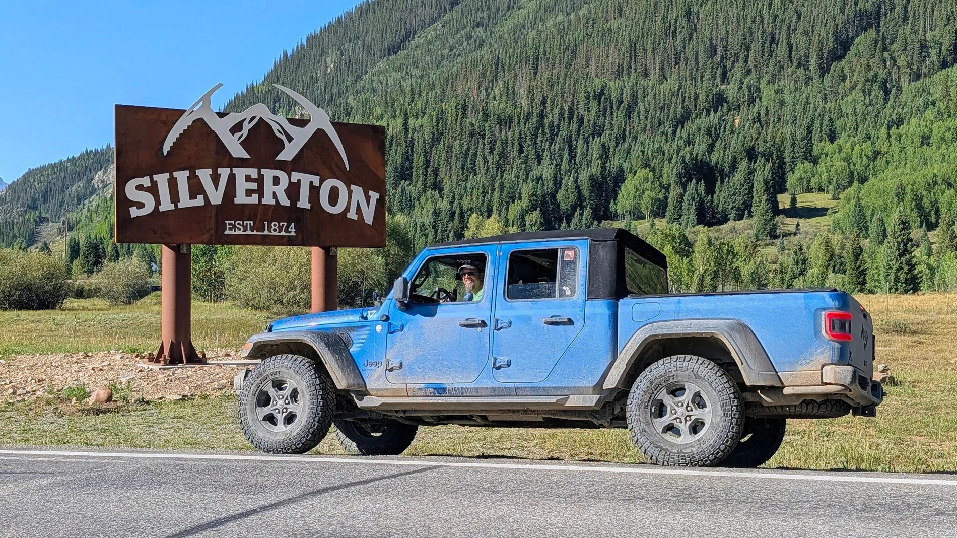 Jeep Gladiator In Too Deep in Ouray PXL_20260731_150353518~3