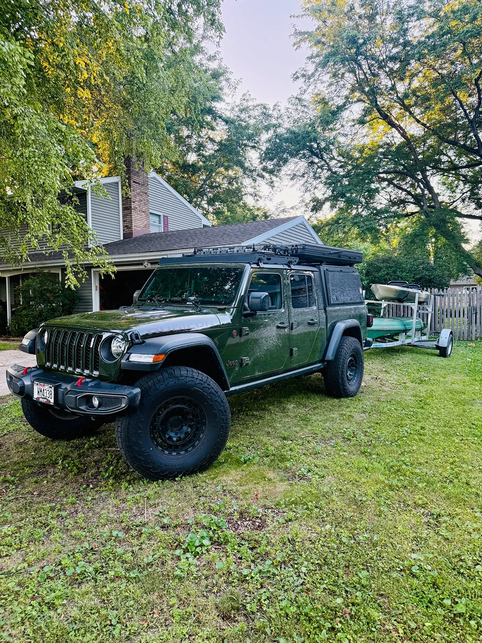 Jeep Gladiator Clover - Rubicon Built for Weekend Adventures and Daily Driver IMG_0272