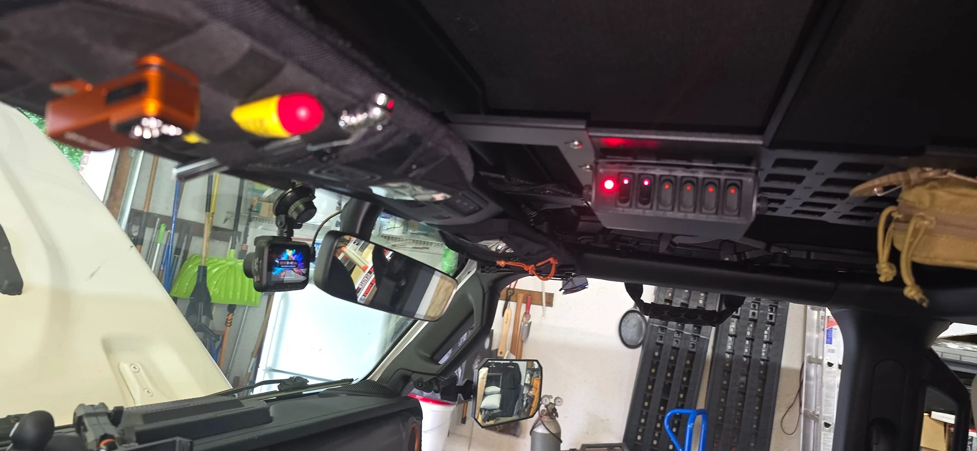 Jeep Gladiator Switch wire routing 20260802_200651