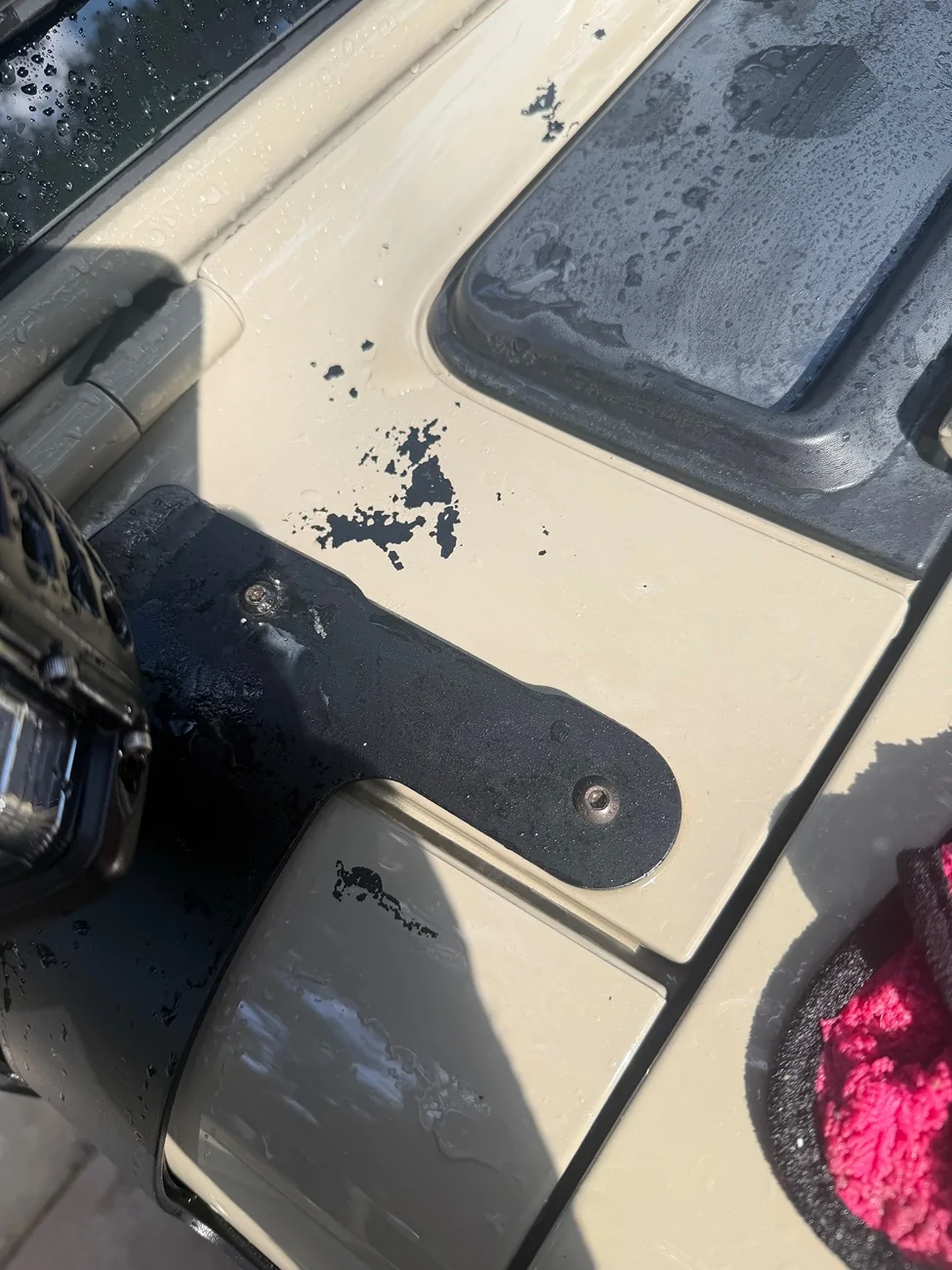 Jeep Gladiator Bird poop? IMG_0683
