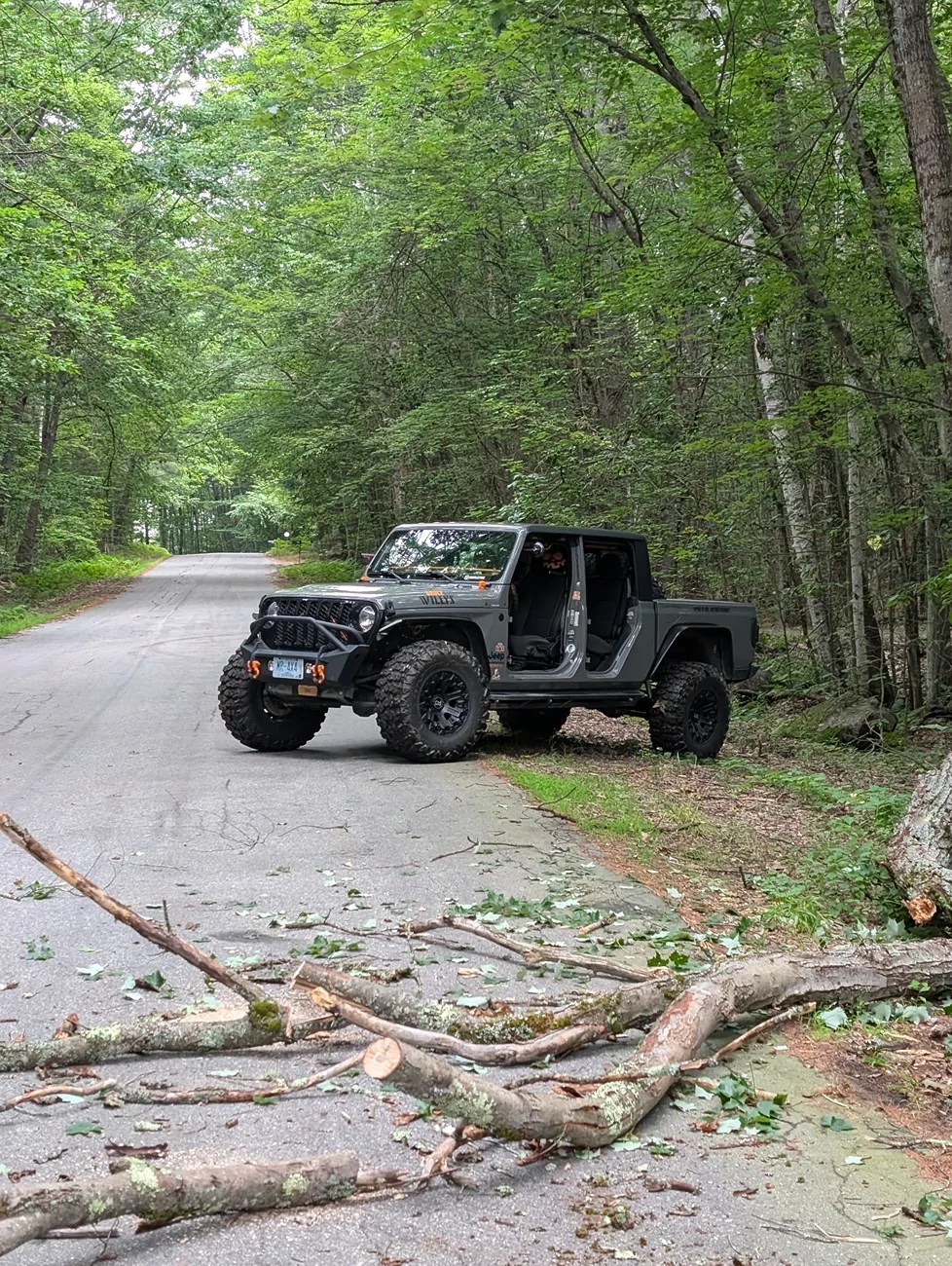 Jeep Gladiator Are 35" tires the best for the Gladiator? PXL_20260802_115659848