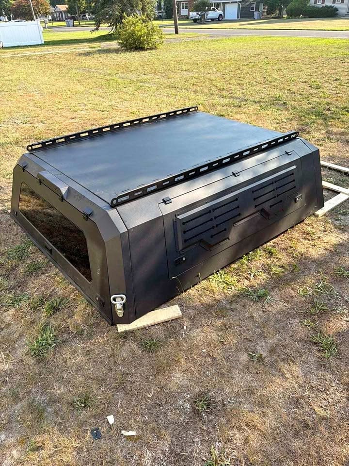 Jeep Gladiator Alibaba Caps near me or order it custom? 754462844_2078654912749317_2632538574172810358_n