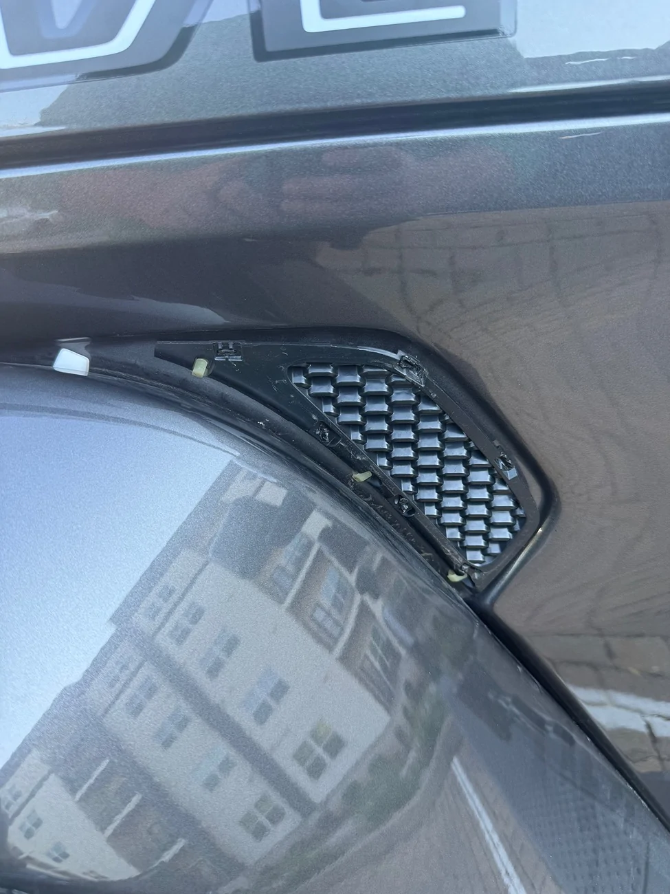 Jeep Gladiator Driver side fender repair cost? IMG_4436