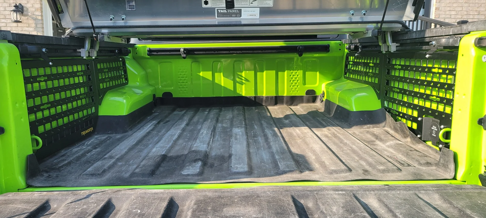 Jeep Gladiator Trumgeta bed molle panela for $61 with free shipping 20260808_183253