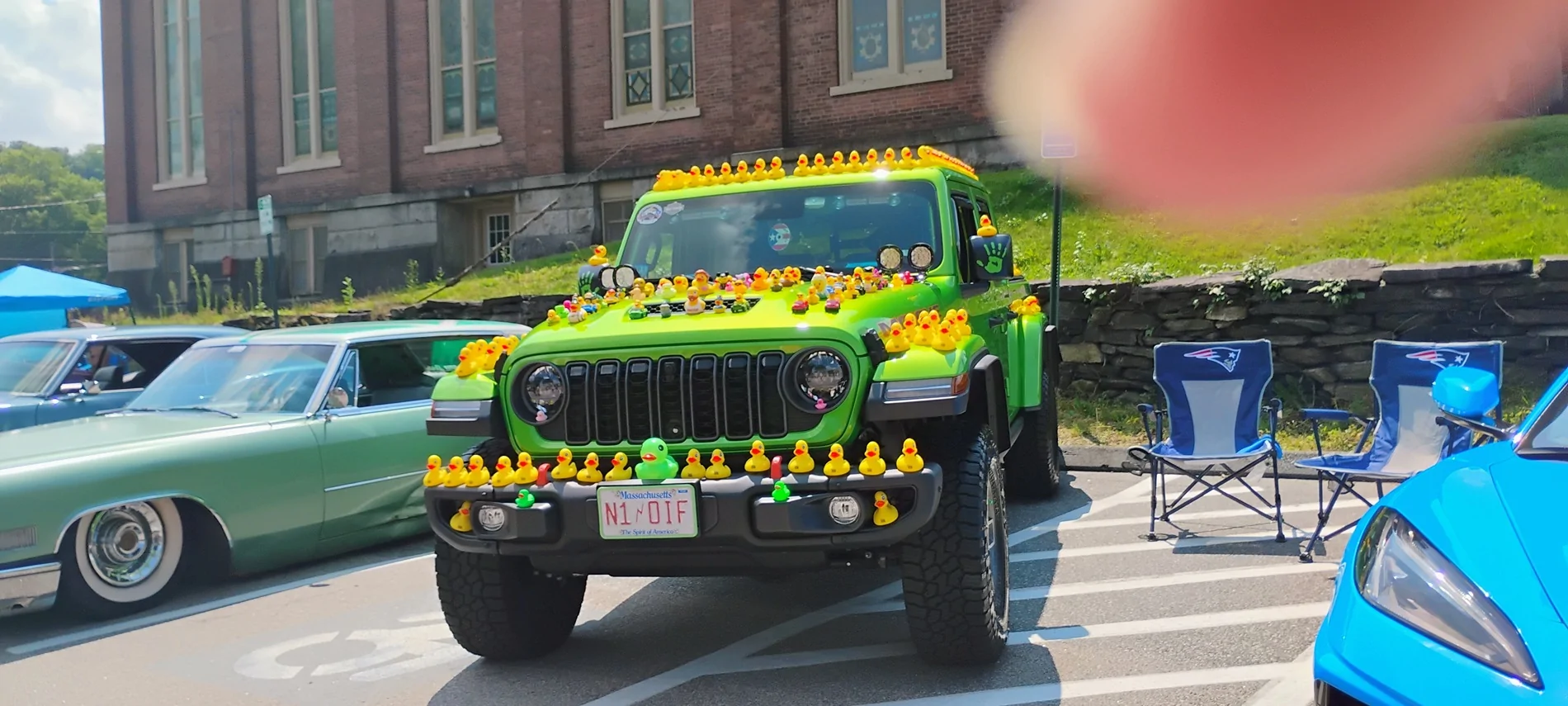 Jeep Gladiator Photos: Putnam car show 1000032896