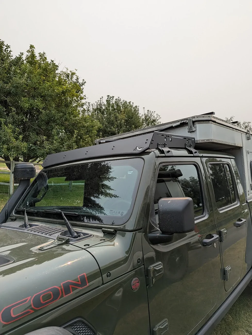 Jeep Gladiator OVRLND Camper roll call 1786393777160-p4