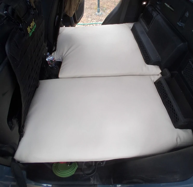 Jeep Gladiator Dog Mess Containment System (Home Made... mostly) Cushions