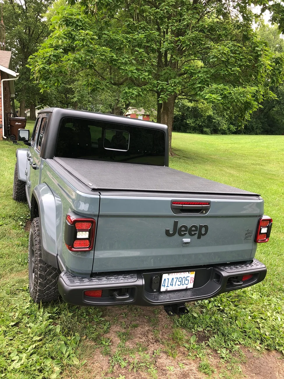 Jeep Gladiator Soft Roll Up Bed Cover IMG_8038